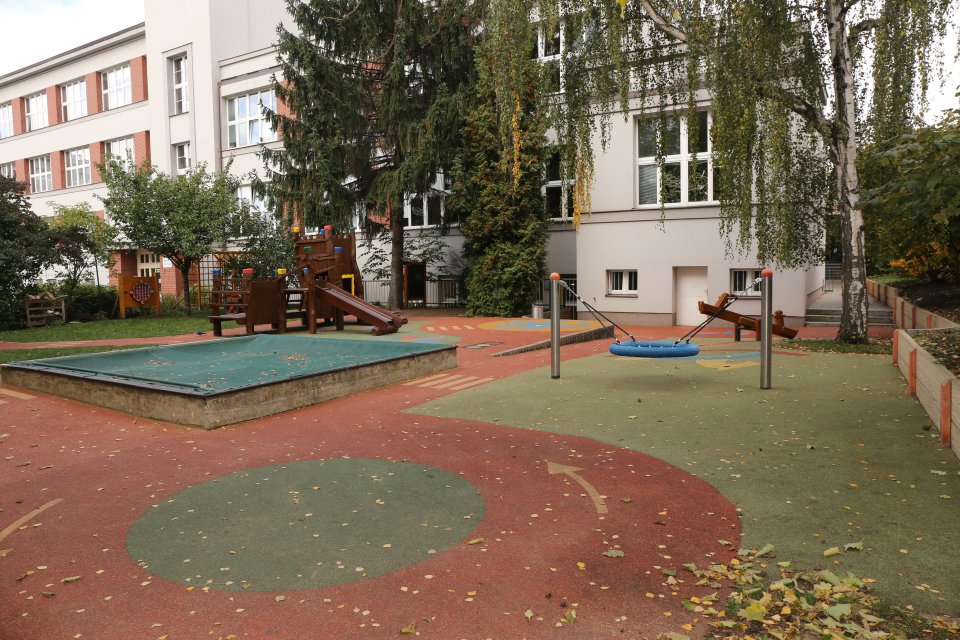 https://skolypraha3.cz/wp-content/uploads/2016/07/MS_Prazacka_03.jpg